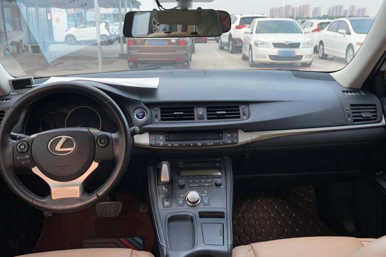 Used Lexus CT 2017 CT200h Elite Edition Monotone China VI Interior 3
