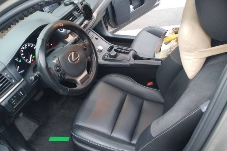 Used Lexus CT 2017 CT200h Comfort Edition Monochrome China V Standard Left Front Seat