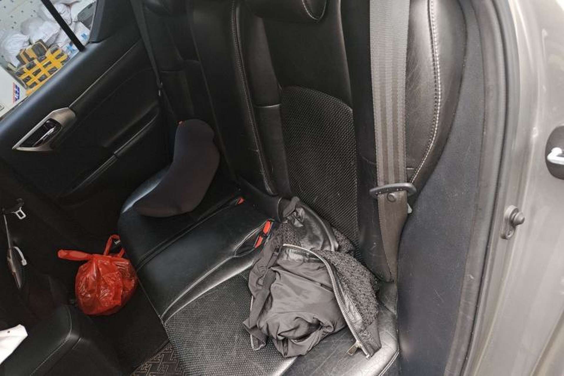 Used Lexus CT 2017 CT200h Elite Edition Monotone China VI Left Rear Seat
