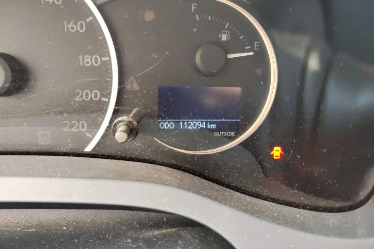 Used Lexus CT 2017 CT200h Elite Edition Solid Color China V Standard Odometer Close Up