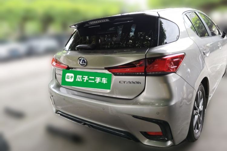 Used Lexus CT 2017 CT200h F SPORT Two-Tone China V Standard Rear