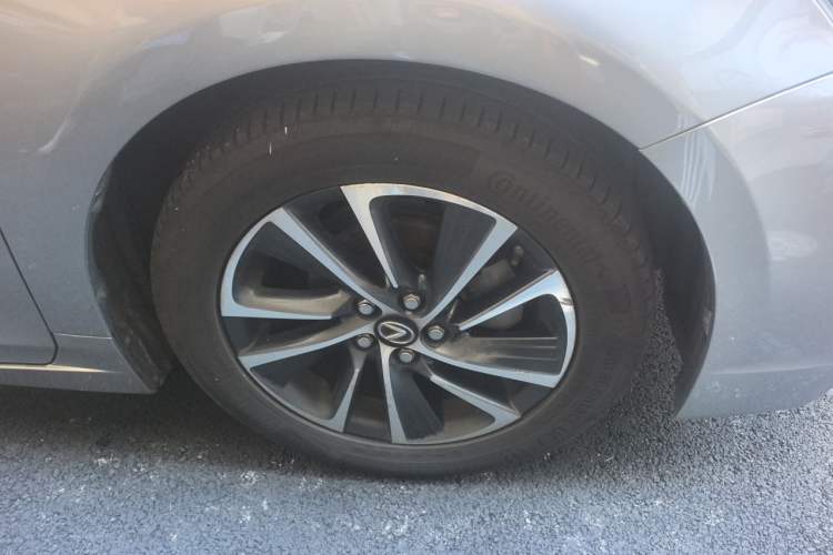 Used Lexus CT 2017 CT200h Comfort Edition Monochrome China V Standard Right Front Wheel Hub
