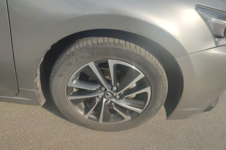Used Lexus CT 2017 CT200h Elite Edition Solid Color China V Standard Right Front Wheel Hub
