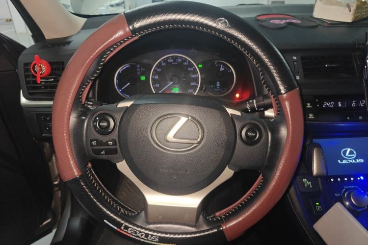 Used Lexus CT 2017 CT200h Elite Edition Solid Color China V Standard Steering Wheel