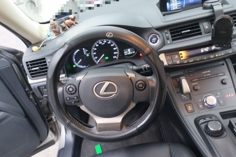 Used Lexus CT 2017 CT200h Comfort Edition Monochrome China V Standard Steering Wheel
