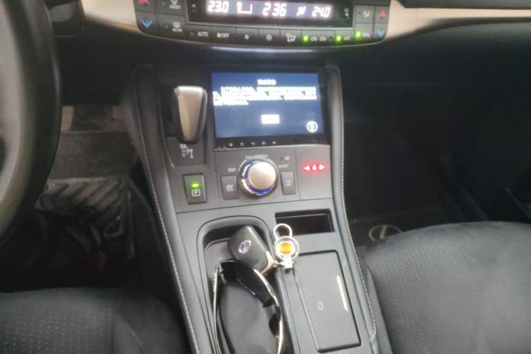 Used Lexus CT 2017 CT200h Elite Edition Monotone China VI Audio And AC Panel