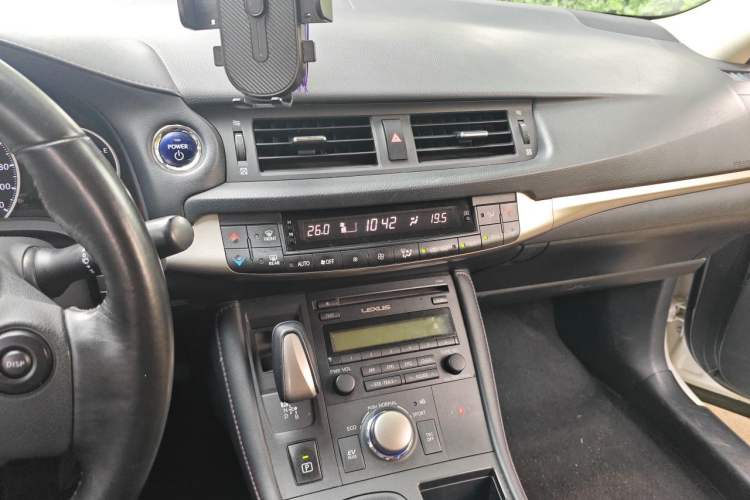 Used Lexus CT 2017 CT200h Elite Edition Monotone China VI Audio And AC Panel
