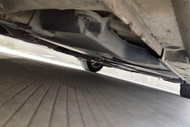 Used Lexus CT 2017 CT200h Comfort Edition Two-Tone China V Standard Chassis Front Left