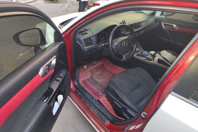 Used Lexus CT 2017 CT200h Elite Edition Two-Tone China V Standard Driver Seat