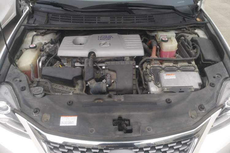 Used Lexus CT 2017 CT200h Elite Edition Solid Color China V Standard Engine Bay