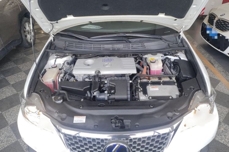 Used Lexus CT 2017 CT200h Elite Edition Solid Color China V Standard Engine Bay
