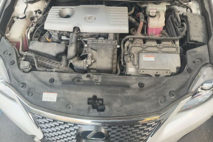 Used Lexus CT 2017 CT200h Elite Edition Monotone China VI Engine Bay
