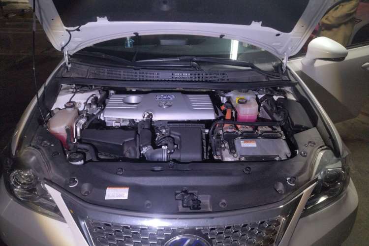 Used Lexus CT 2017 CT200h Comfort Edition Monochrome China V Standard Engine Bay