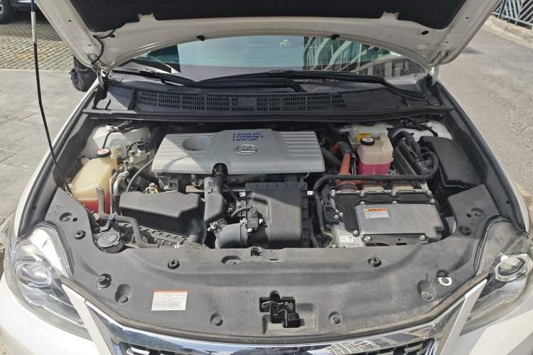 Used Lexus CT 2017 CT200h Elite Edition Solid Color China V Standard Engine Bay