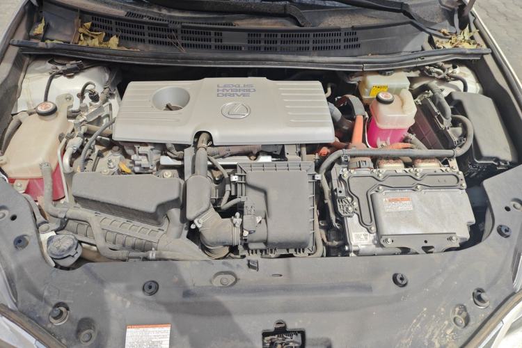 Used Lexus CT 2017 CT200h Elite Edition Solid Color China V Standard Engine Bay