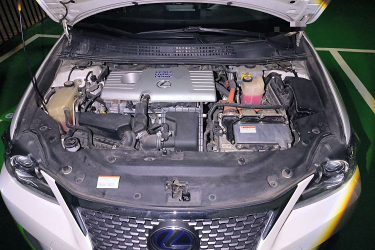 Used Lexus CT 2017 CT200h Comfort Edition Monochrome China V Standard Engine Bay