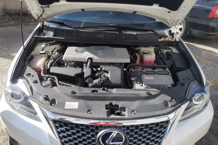 Used Lexus CT 2017 CT200h Comfort Edition Monochrome China V Standard Engine Bay