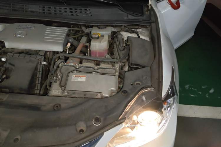 Used Lexus CT 2017 CT200h Comfort Edition Monochrome China V Standard Engine Bay Left