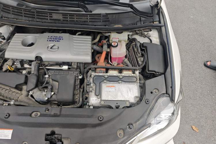 Used Lexus CT 2017 CT200h Elite Edition Monotone China VI Engine Bay Left