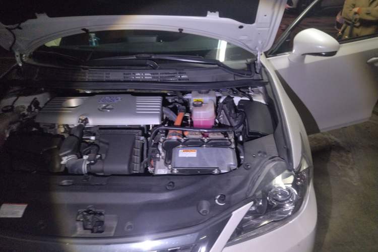 Used Lexus CT 2017 CT200h Comfort Edition Monochrome China V Standard Engine Bay Left
