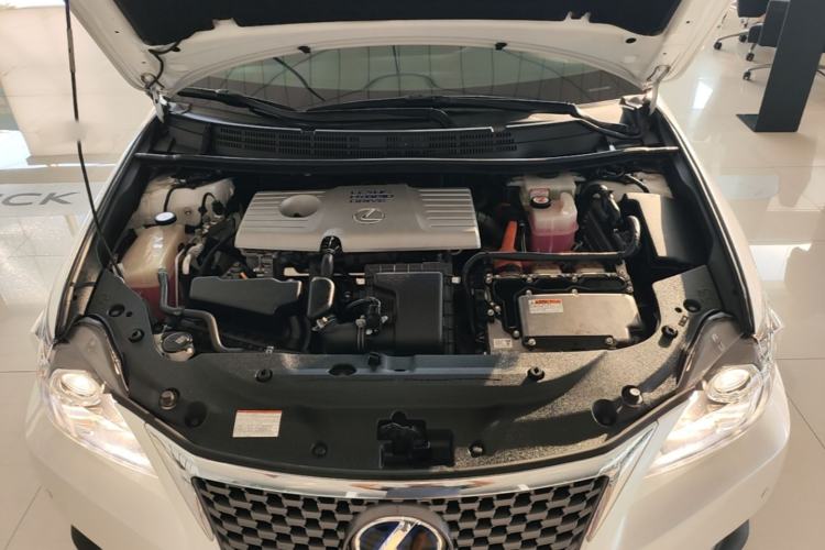Used Lexus CT 2017 CT200h Elite Edition Monotone China VI Engine Bay