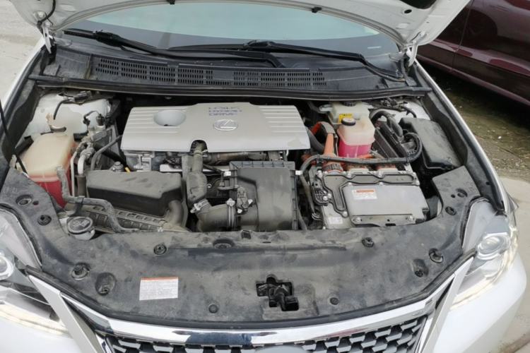 Used Lexus CT 2017 CT200h Elite Edition Solid Color China V Standard Engine Bay