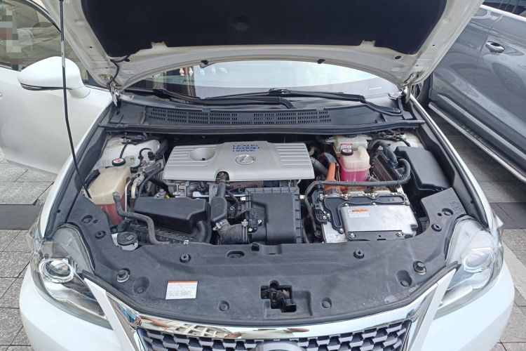 Used Lexus CT 2017 CT200h Comfort Edition Monochrome China VI Engine Bay