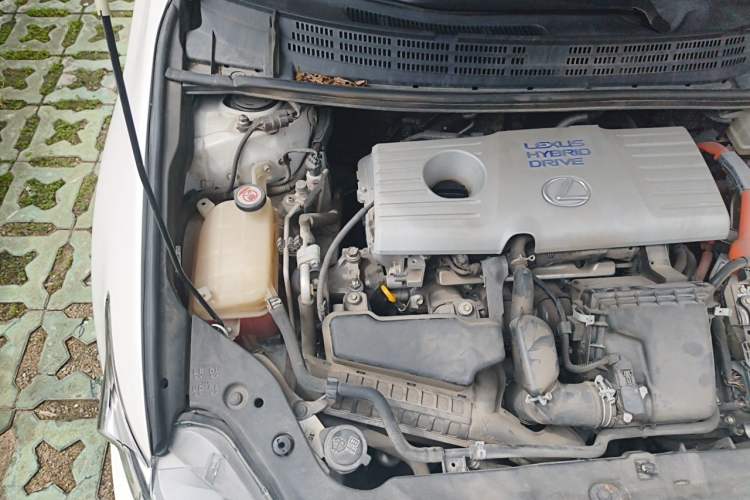 Used Lexus CT 2017 CT200h Comfort Edition Monochrome China V Standard Engine Bay Right
