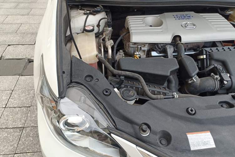 Used Lexus CT 2017 CT200h Comfort Edition Monochrome China VI Engine Bay Right