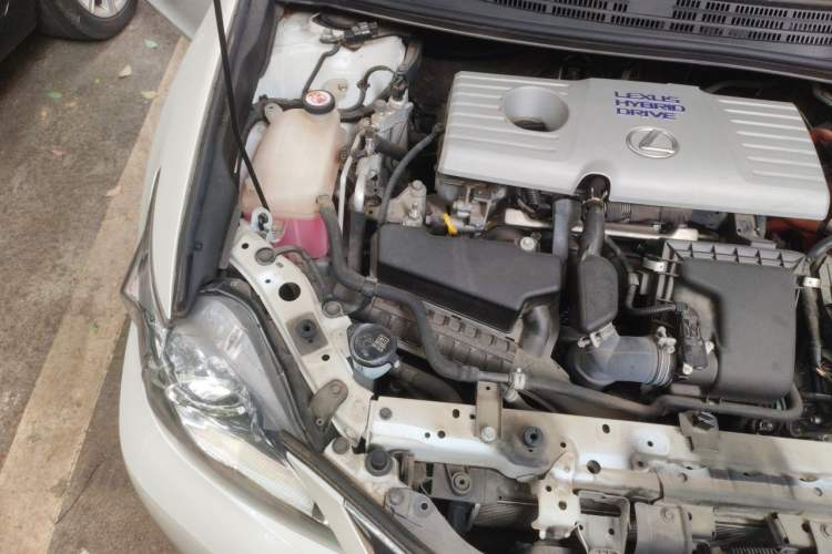 Used Lexus CT 2017 CT200h Elite Edition Monotone China VI Engine Bay Right