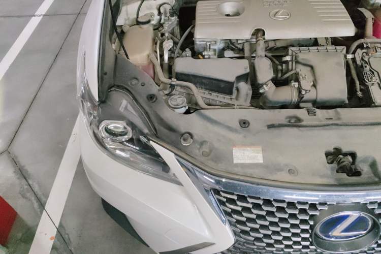 Used Lexus CT 2017 CT200h Elite Edition Solid Color China V Standard Engine Bay Right