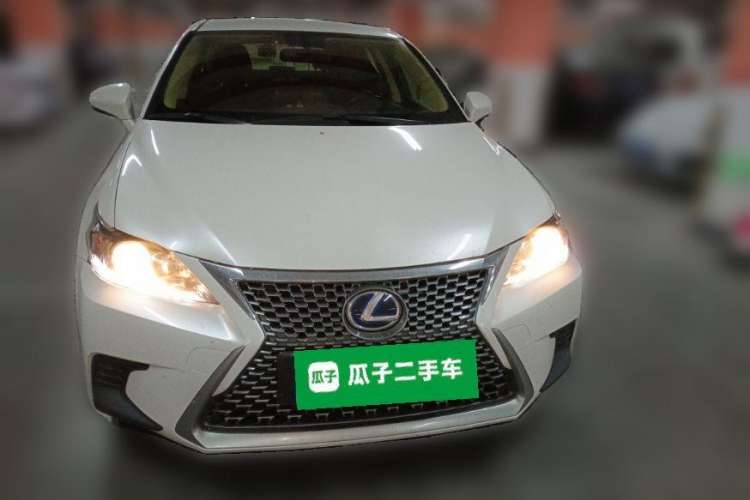 Used Lexus CT 2017 CT200h Elite Edition Solid Color China V Standard Exterior 1