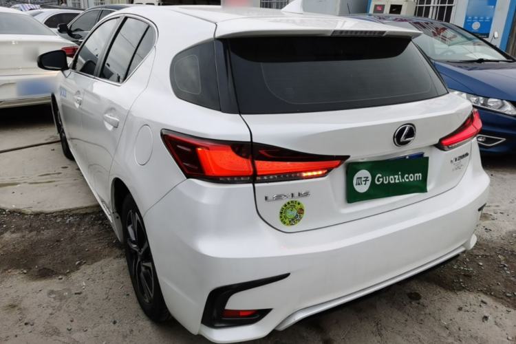 Used Lexus CT 2017 CT200h Elite Edition Solid Color China V Standard Exterior 2