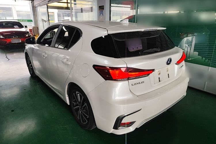 Used Lexus CT 2017 CT200h Comfort Edition Monochrome China V Standard Exterior 2