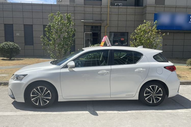 Used Lexus CT 2017 CT200h Elite Edition Monotone China VI Exterior 2
