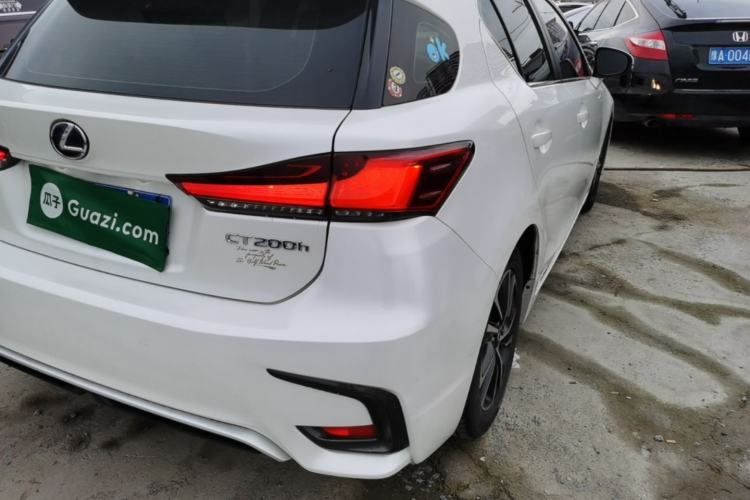 Used Lexus CT 2017 CT200h Elite Edition Solid Color China V Standard Exterior 3