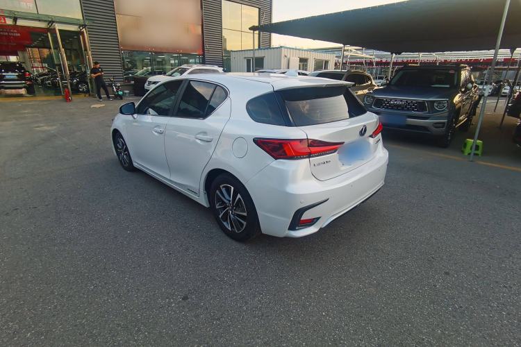 Used Lexus CT 2017 CT200h Elite Edition Solid Color China V Standard Exterior 3