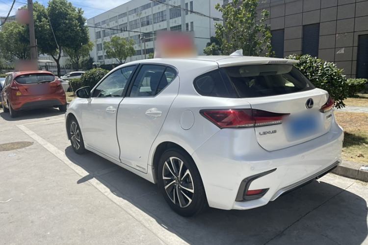 Used Lexus CT 2017 CT200h Elite Edition Monotone China VI Exterior 3