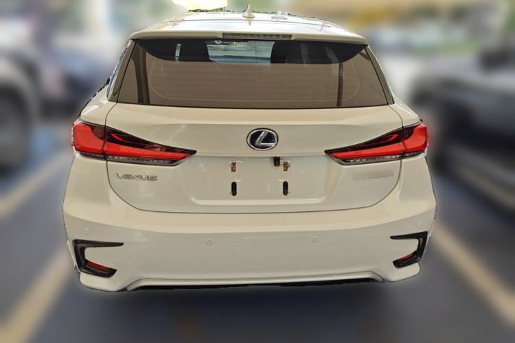 Used Lexus CT 2017 CT200h Elite Edition Solid Color China V Standard Exterior 4