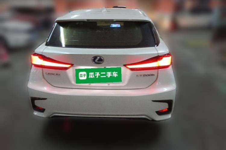 Used Lexus CT 2017 CT200h Elite Edition Solid Color China V Standard Exterior 4