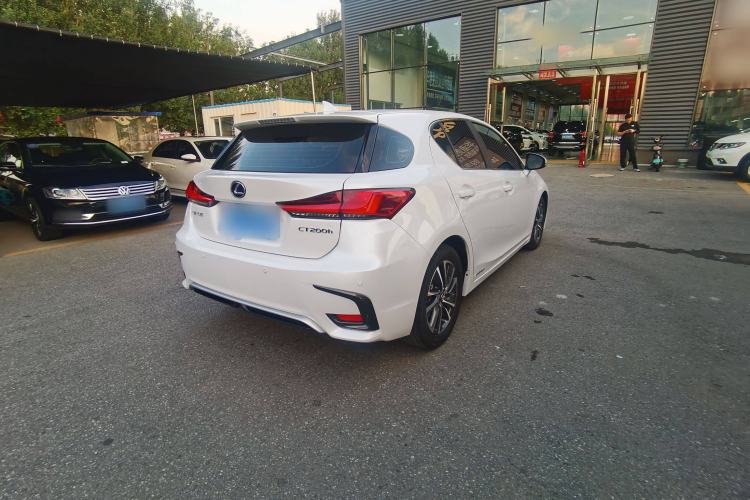Used Lexus CT 2017 CT200h Elite Edition Solid Color China V Standard Exterior 4