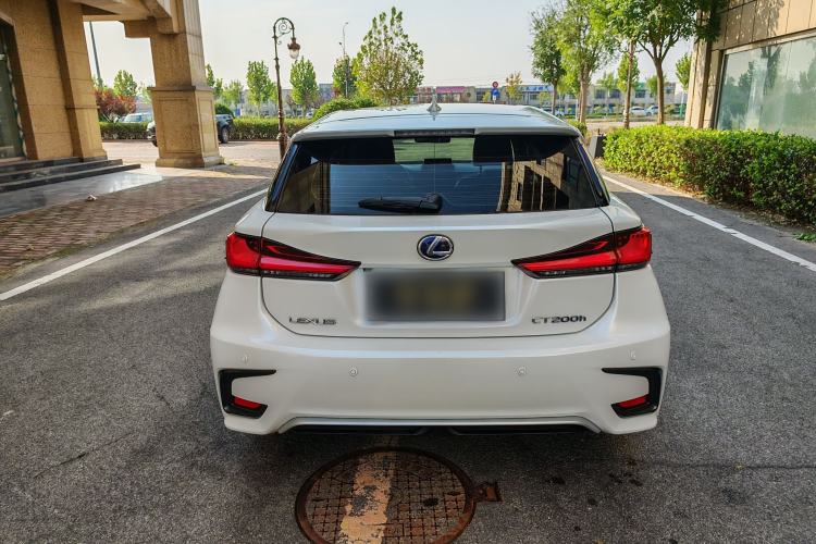 Used Lexus CT 2017 CT200h Comfort Edition Monochrome China VI Exterior 5