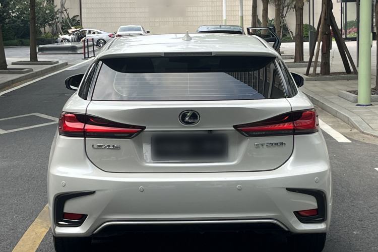 Used Lexus CT 2017 CT200h Elite Edition Solid Color China V Standard Exterior 5