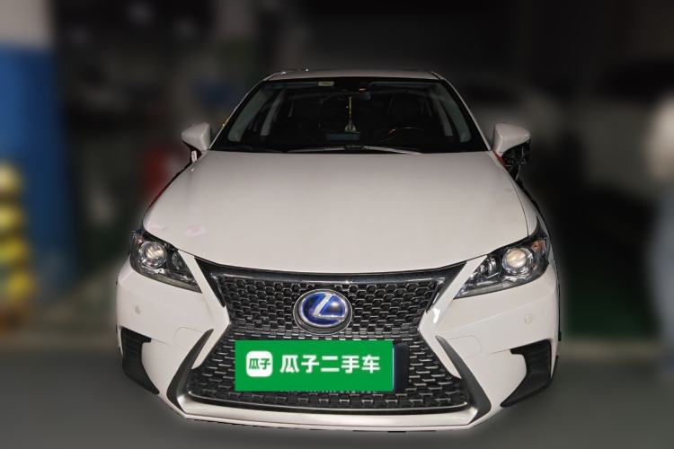 Used Lexus CT 2017 CT200h Comfort Edition Monochrome China V Standard Front