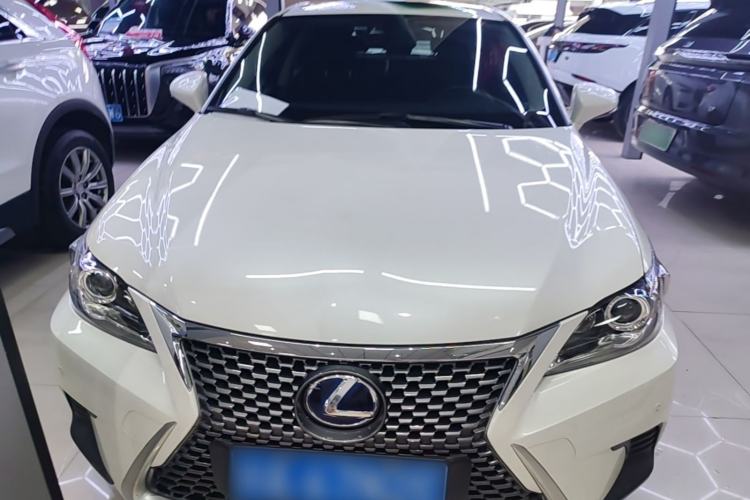 Used Lexus CT 2017 CT200h Elite Edition Solid Color China V Standard Front