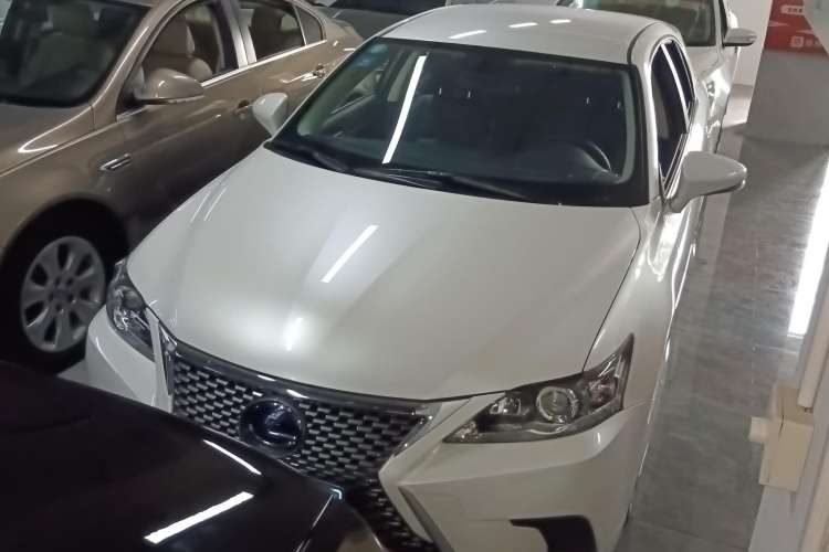 Used Lexus CT 2017 CT200h Elite Edition Monotone China VI Front