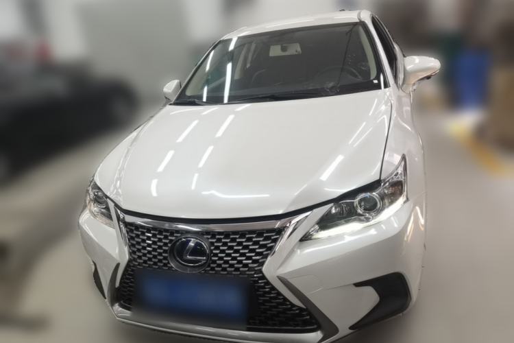 Used Lexus CT 2017 CT200h Elite Edition Solid Color China V Standard Front