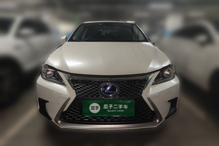 Used Lexus CT 2017 CT200h Comfort Edition Monochrome China V Standard Front