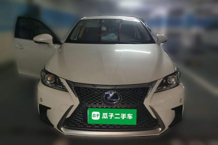 Used Lexus CT 2017 CT200h Elite Edition Solid Color China V Standard Front