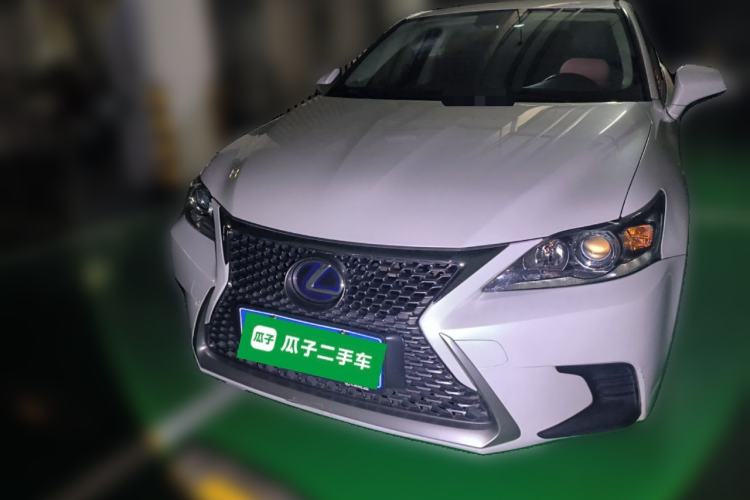 Used Lexus CT 2017 CT200h Comfort Edition Monochrome China V Standard Front